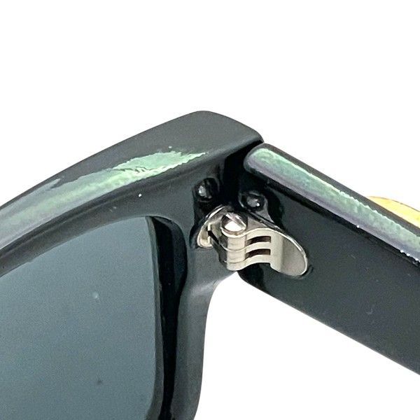 ブランド小物 サングラス