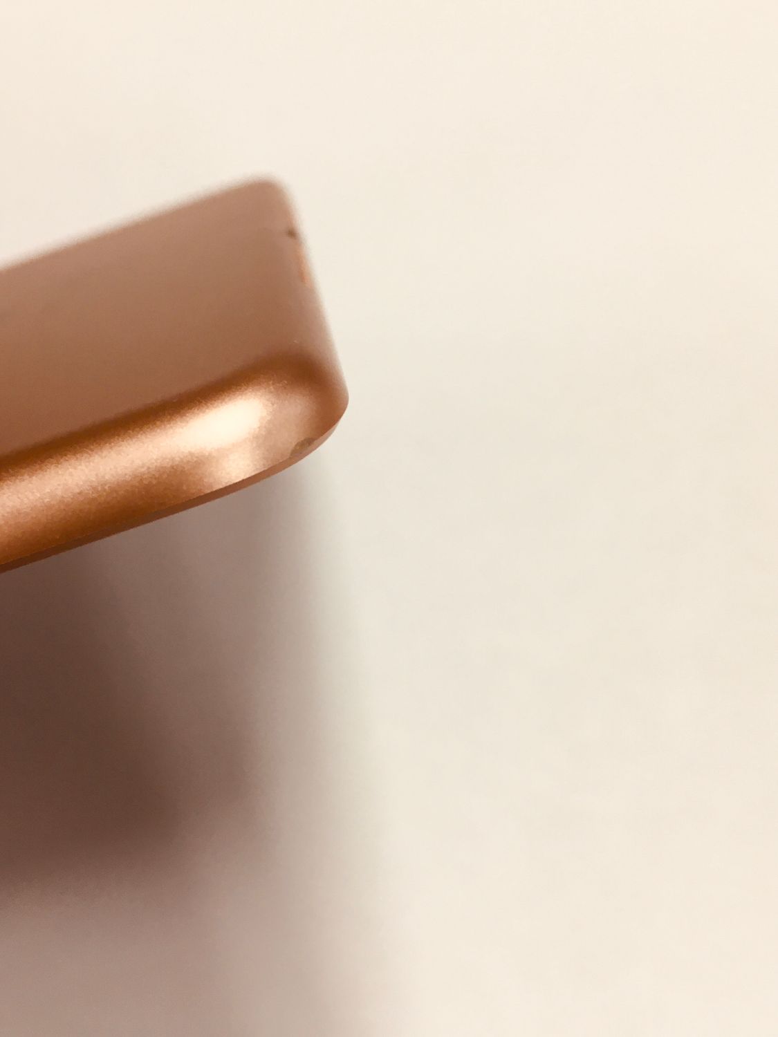 動作 初期化済み 電池84％ Apple iPad mini 5 Wi-Fi 64GB ゴールド WWW_SUPERTOOLSSHOP_NL