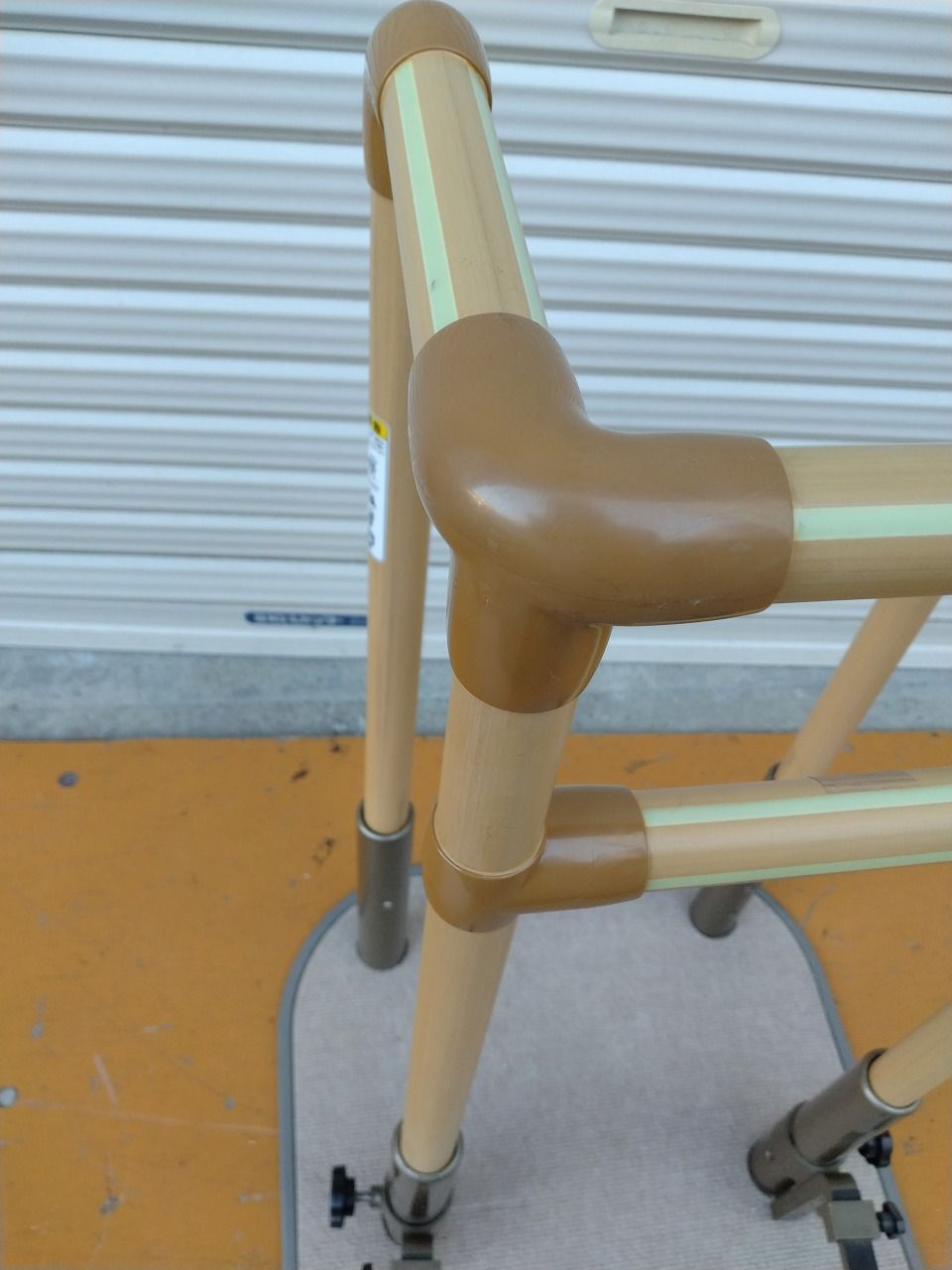 置き型手すり