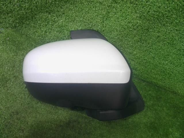 タント 5BA-LA650S 右 ドア サイド ミラー ファンクロス KF-VE W25 87910-B2Q20