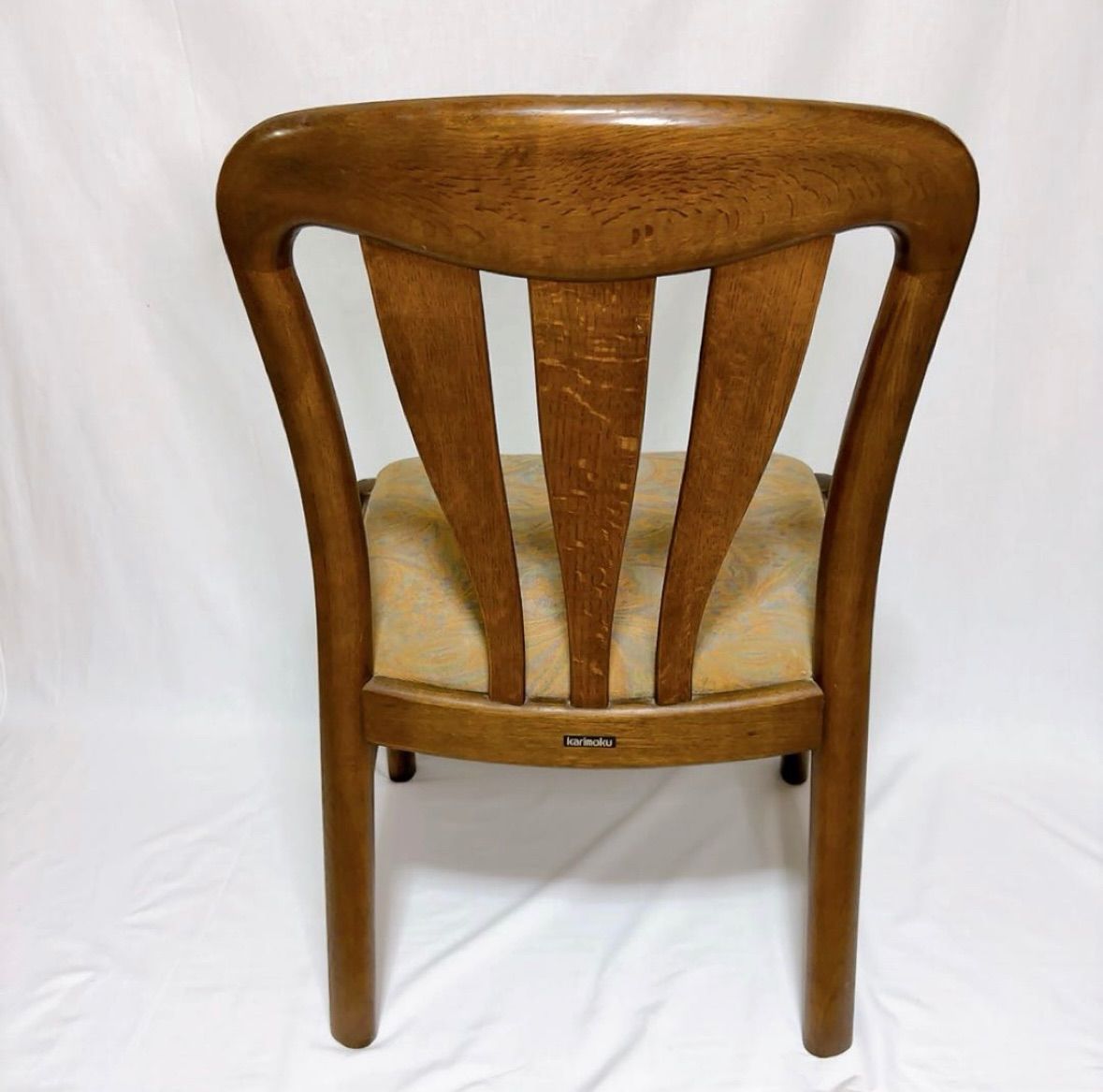 カリモク ダイニングチェア