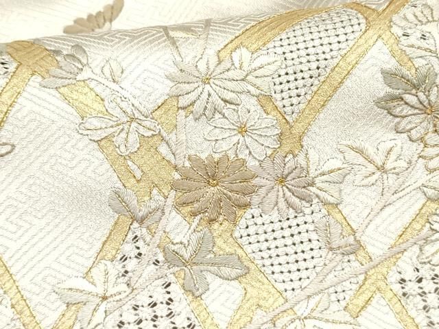 平和屋着物○中国三大刺繍 スワトウ刺繍 汕頭刺繍 総刺繍 色留袖 草花