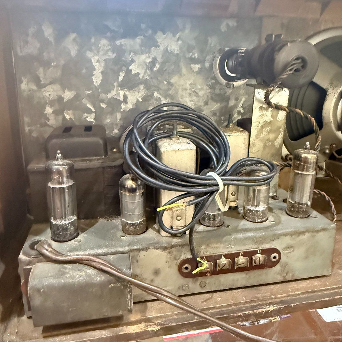 アンティーク◇コロンビア◇真空管ラジオ 昭和レトロ R-629 受信