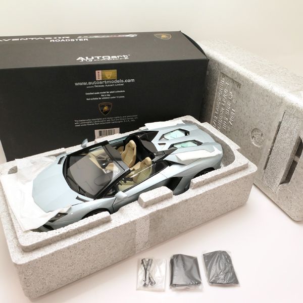オートアートランボルギーニアヴェンタドールLP700-4 ロードスター Amazon.co.jp: AUTOart 1/18 ランボルギーニ アヴェンタドール