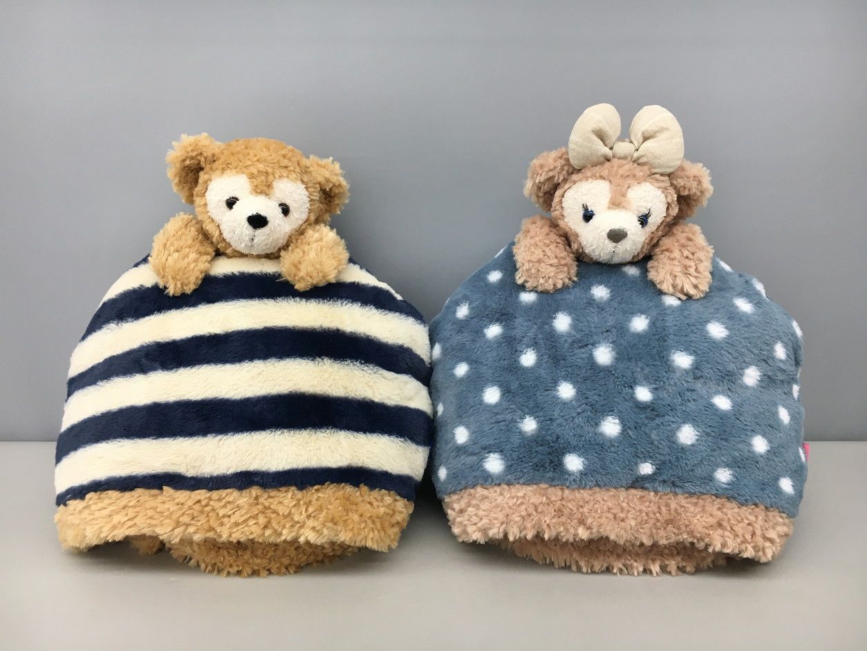 Disney - 新品TDSダッフィー❤シェリーメイブランケットset⭐️ディズニークッション ダッフィー&シェリーメイ クッション ぬいぐるみ ペアセット