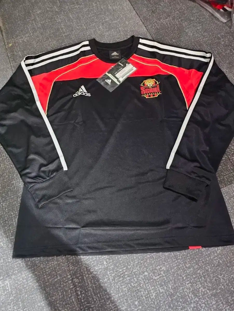 東京ヴェルディ 2001年選手サイン入り ユニフォーム Lサイズナイキ 東京ヴェルディ 2001年選手サイン入り ユニフォーム Lサイズナイキ