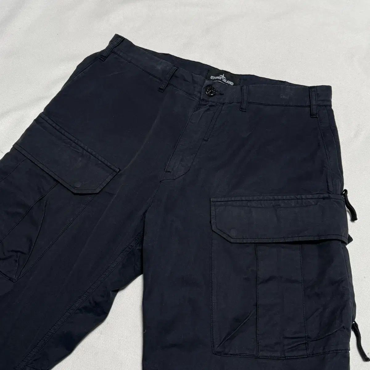 46 STONE ISLAND ストーンアイランド 7 富 カーゴ パンツ