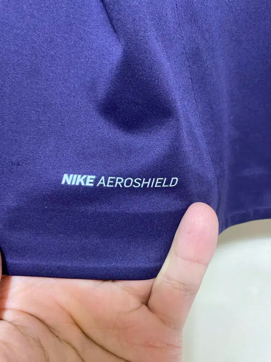 エアロシールド