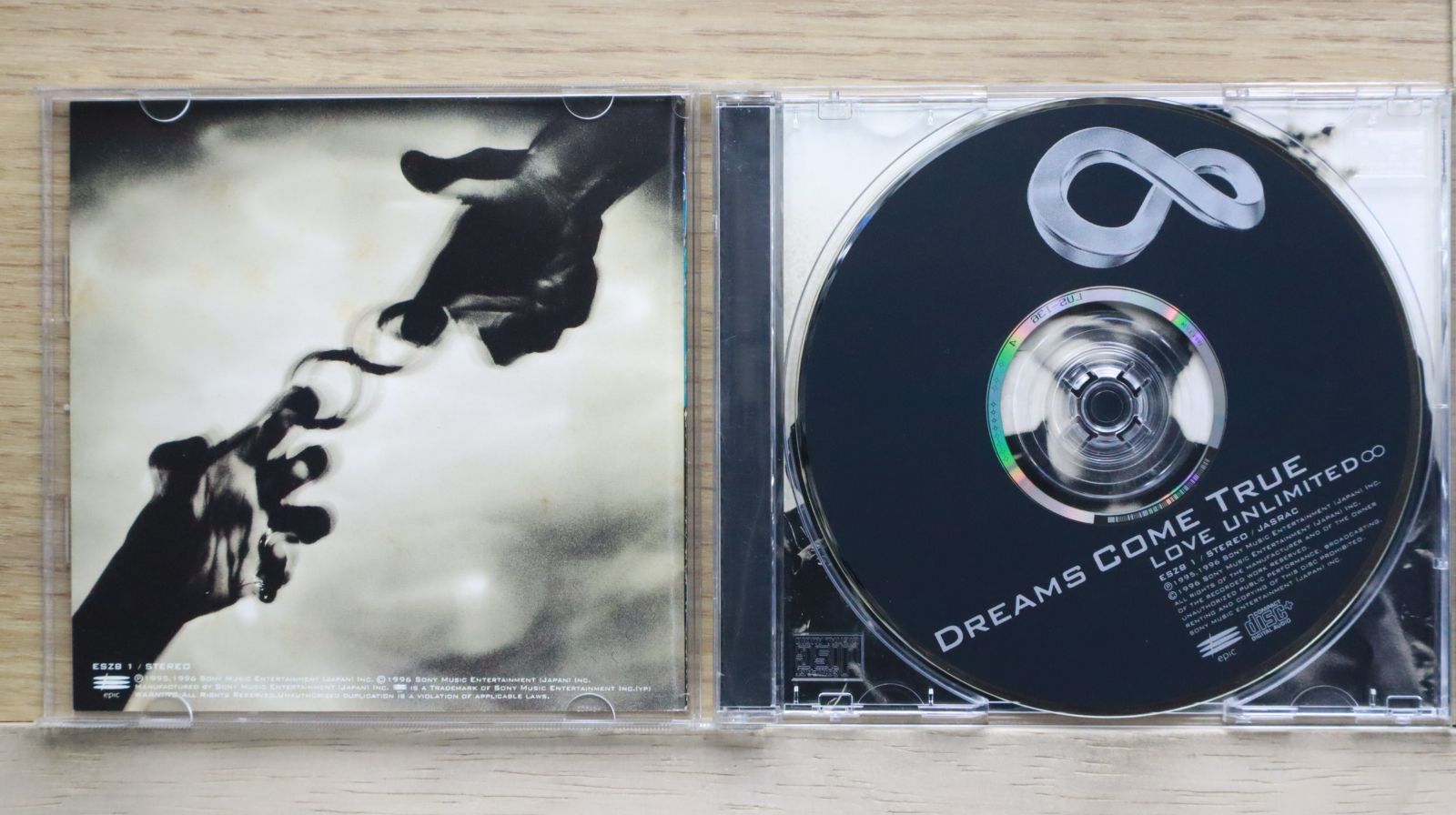 Libertine Dreams(初回限定盤) [CD] Libertine Dreams【完全生産限定盤-LP SIZE BOX-】 INORAN KING