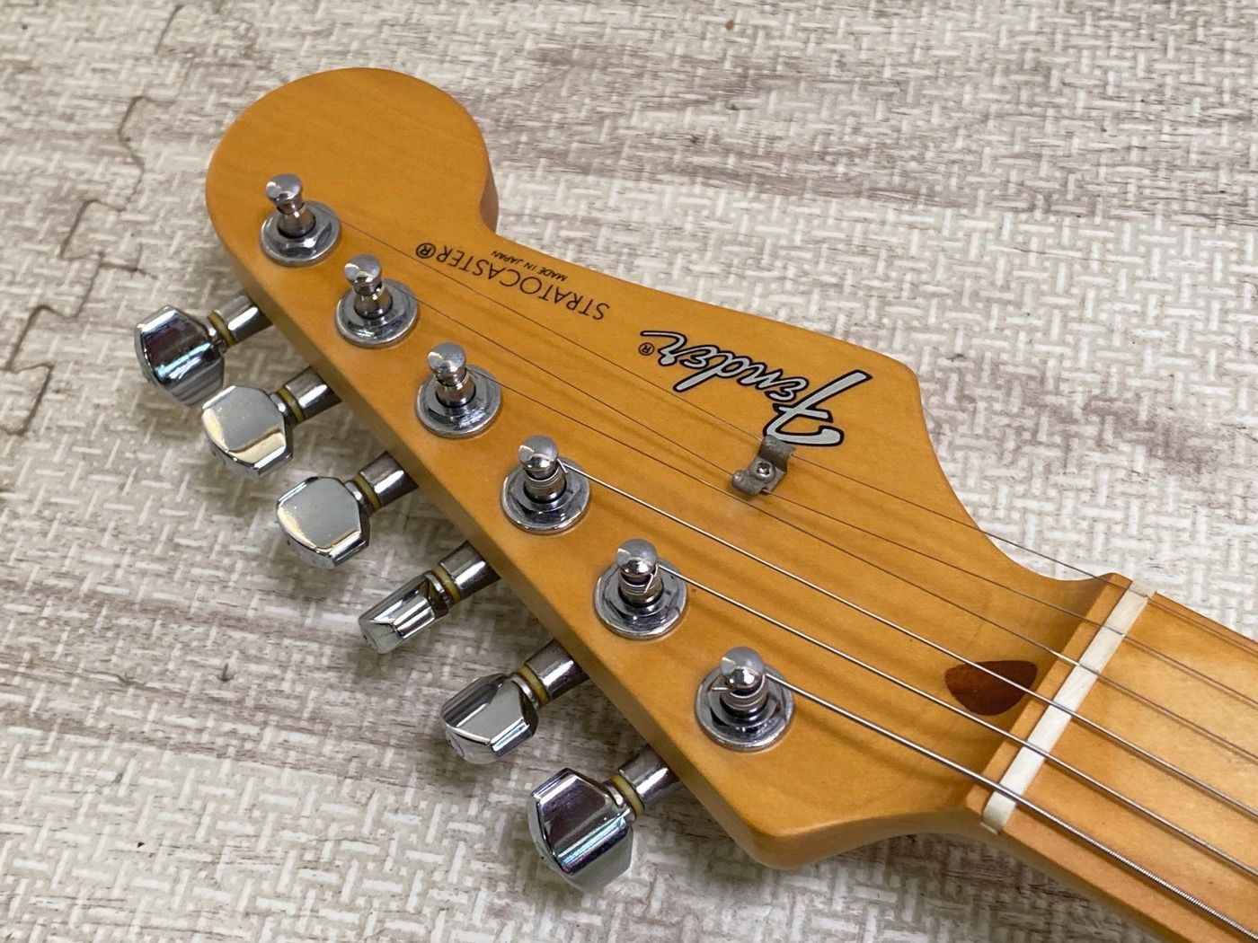 Fender Japan ST-STD メイプルネック、メイプル指板 　美品 Fender Japan ST-STD メイプル指板 ストラトキャスター - メルカリ