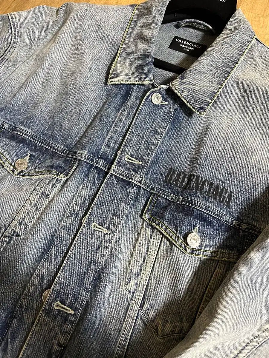 BALENCIAGA WARDROBE UNIFIT デニムジャケット BALENCIAGA(バレンシアガ) ユニフィット デニムジャケット 2