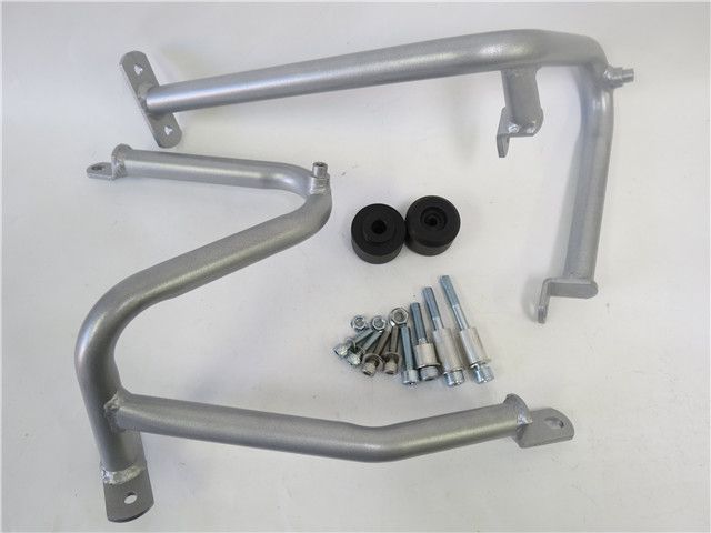 GSR400 GSR600 BK 06-17年 エンジンガード シルバー a43