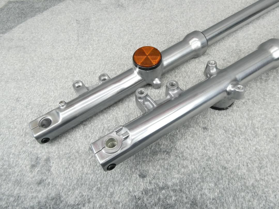 ゼファー４００　バフ　フロントフォーク　左右Ｓｅｔ　３９π / 未使用 Z仕様 ゼファー400 バフ フロントフォーク 左右Set 39π / 未