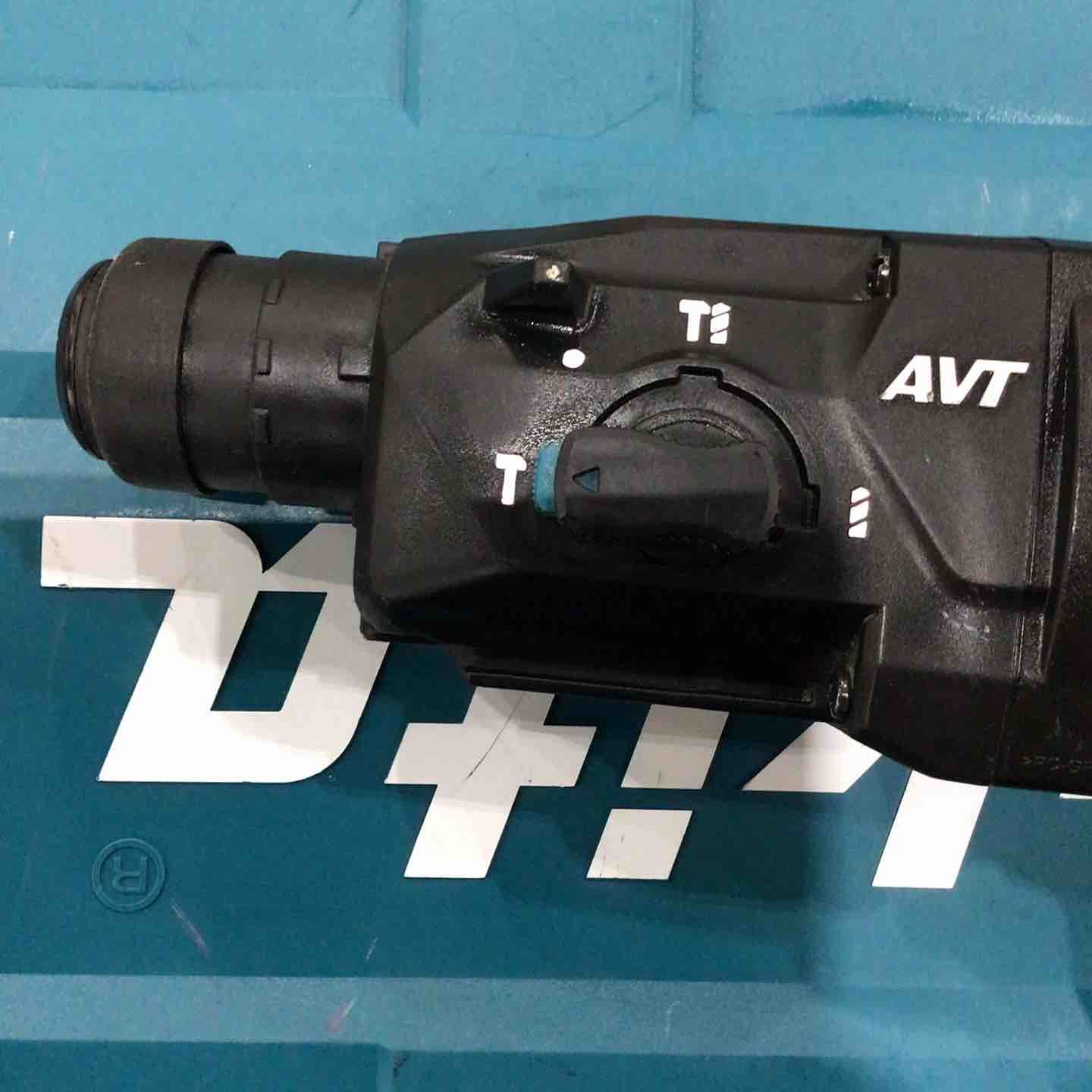 ☆マキタ(makita) コードレスハンマドリル HR182DZKB【川口店 ☆マキタ(makita) コードレスハンマドリル HR182DZKB【川口店