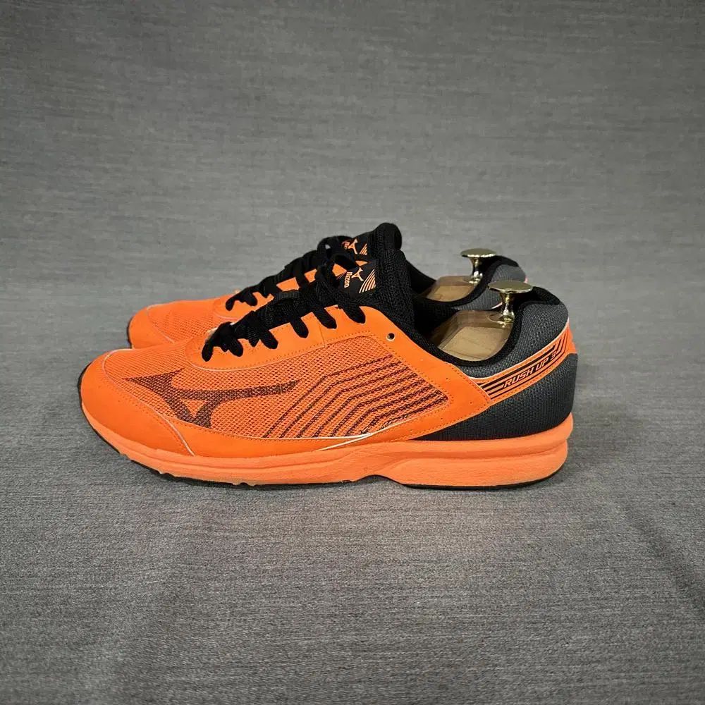 【雷市場（ポンジャン）商品韓国直送】 mizuno(ミズノ) ラッシュアップ 3 マラソンスニーカー ランニングシューズ/メンズ ( 270mm )/ s10304 /新製品レベル