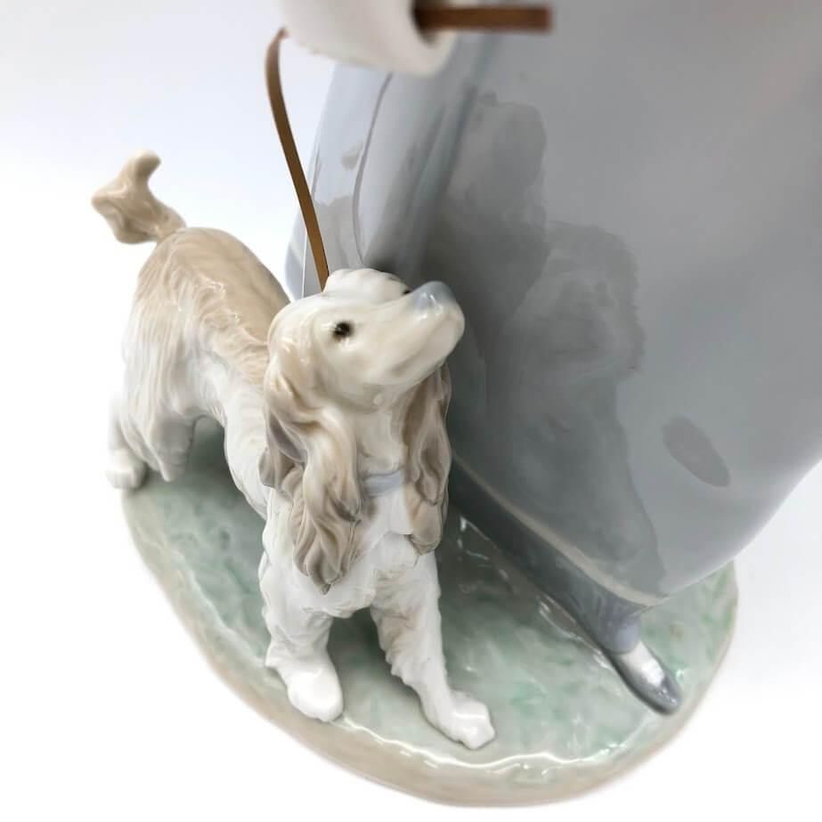 LLADRO リヤドロ　貴婦人　陶器 ss7922 【中古】 リヤドロ 陶器人形 愛犬とかける貴婦人
