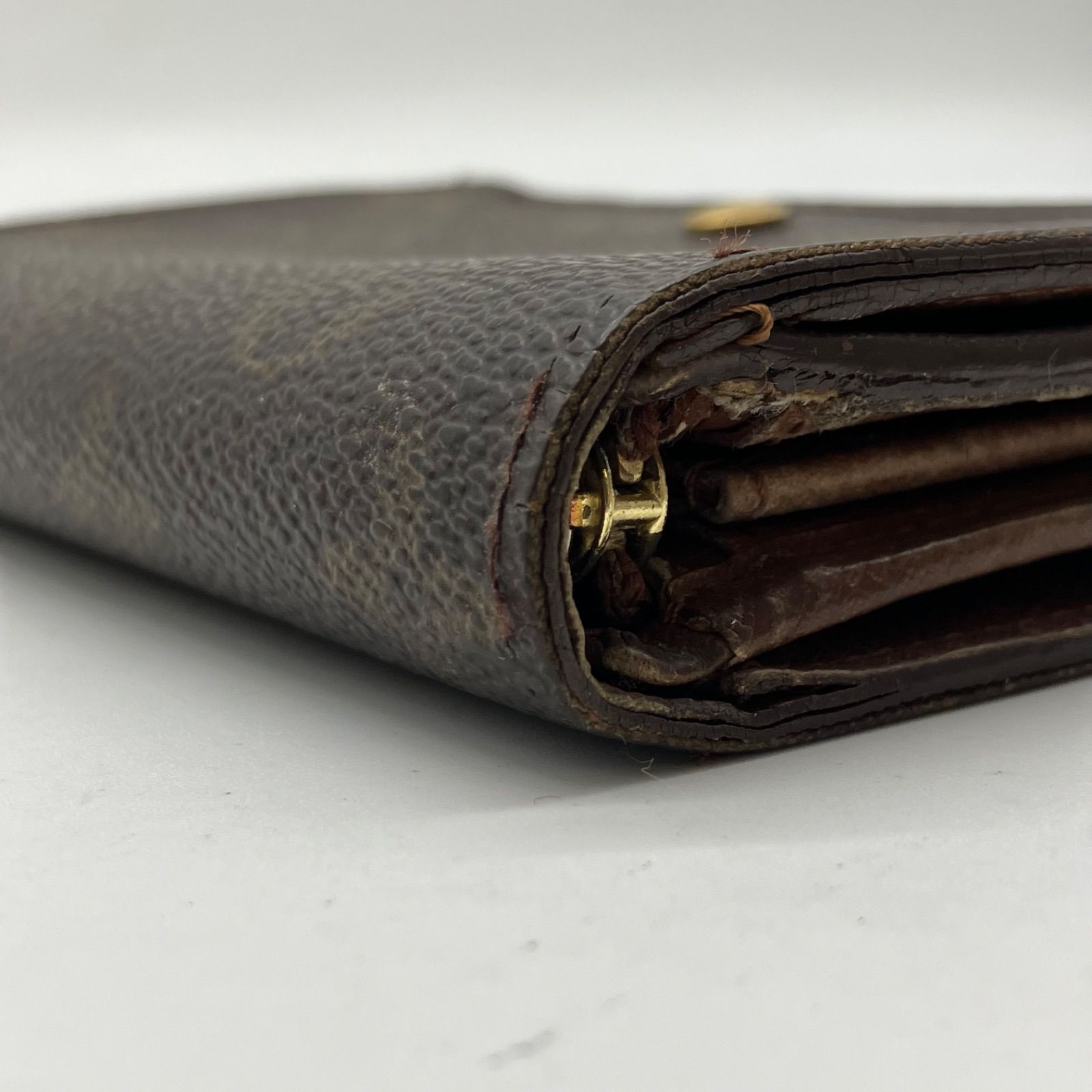 美品　早い者勝ち　LOUIS VUITTON ルイヴィトン　モノグラム　折り財布 美品☆ LOUIS VUITTON ルイ・ヴィトン モノグラム 折り財布