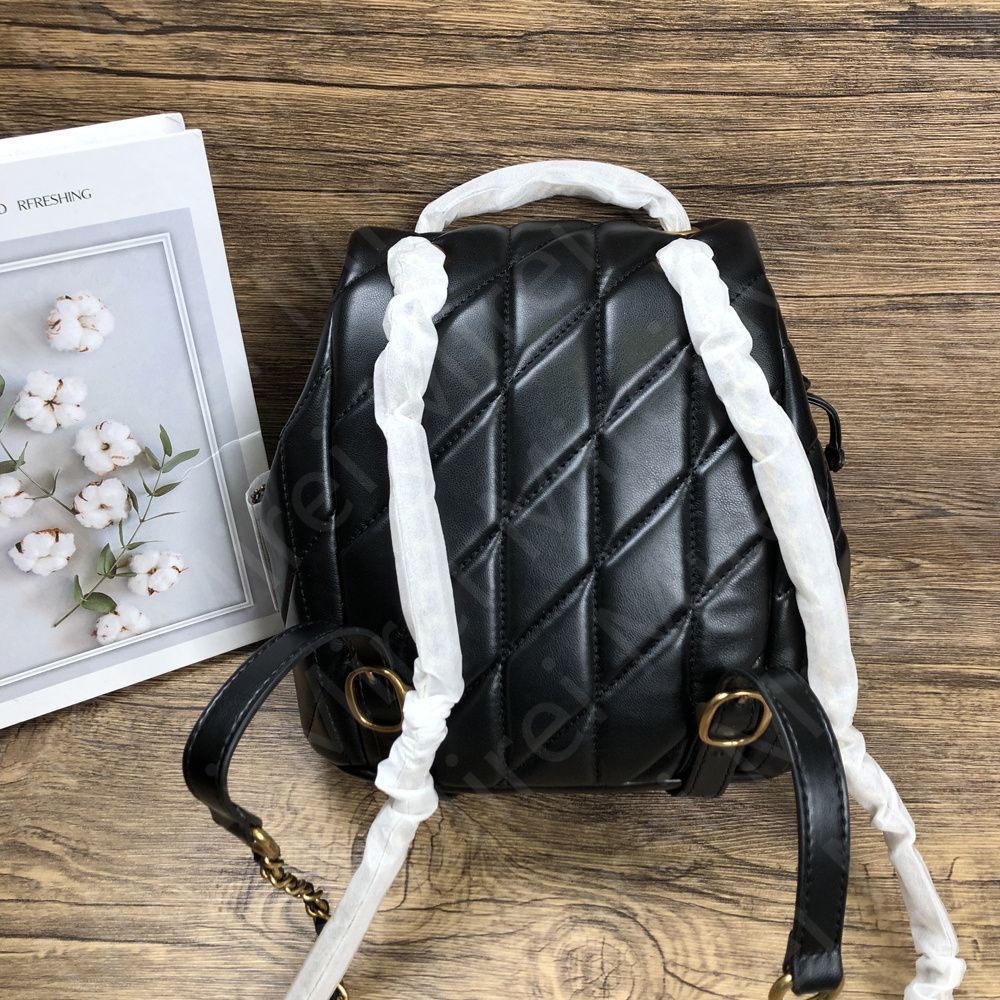未使用 COACH クラシック タビー シリーズ バックパック - メルカリ 未使用 COACH クラシック タビー シリーズ バックパック - メルカリ