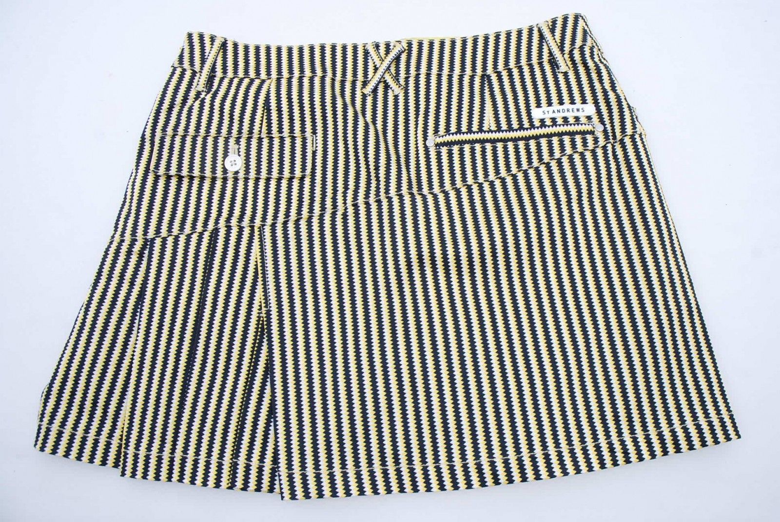 St.Andrews - coco 中古 セントアンドリュース StANDREWS レディース スカート L 黒×黄色 一体型インナーパンツ付き St.Andrews - coco 中古 セントアンドリュース StANDREWS