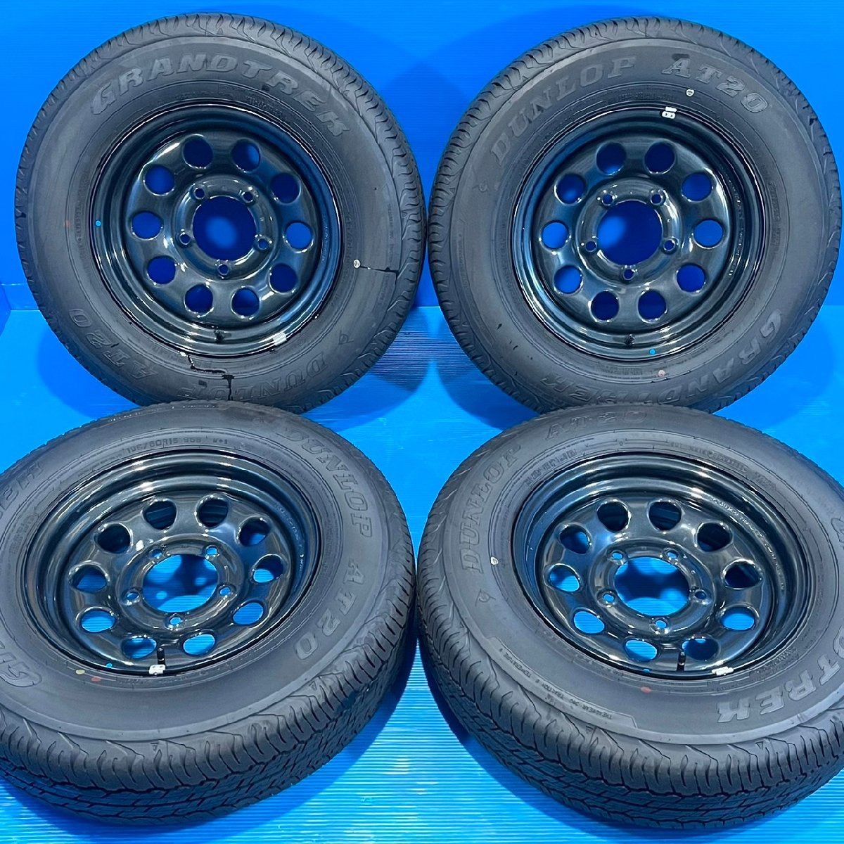 ①【バリ溝・新車外し】スズキ ジムニーシエラ 純正 スチール
