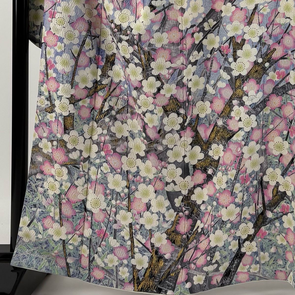 桂由美 落款あり 薔薇 蝶 ラインストーン 赤×紫×金 振袖