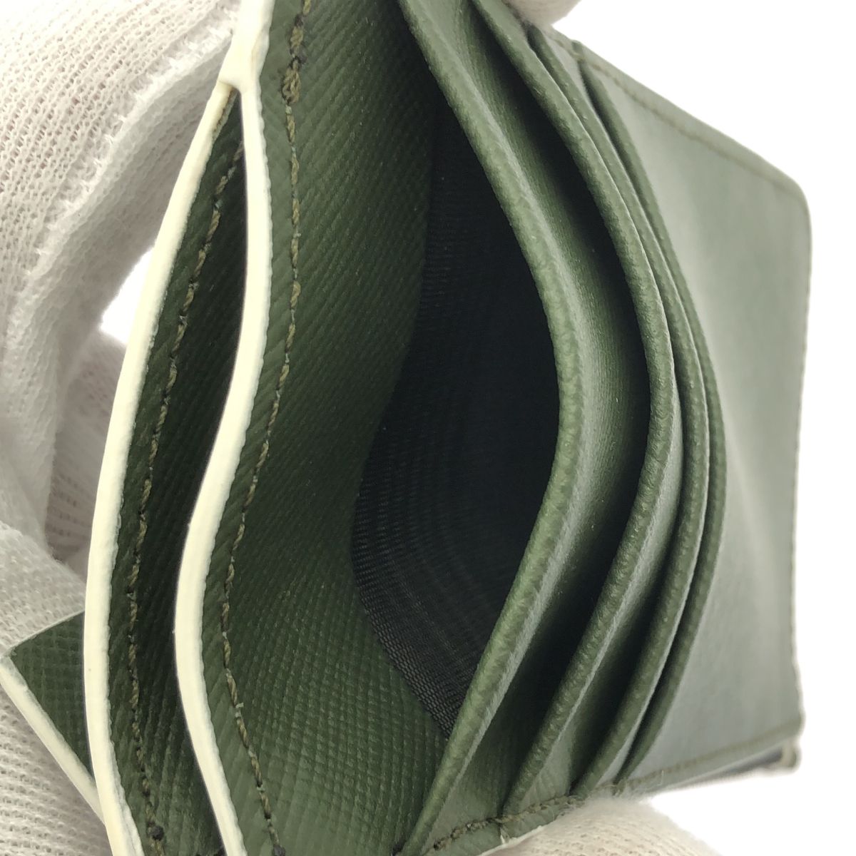 MARNI マルニ フラグメントケース PFMO0025LP カーキ レザー  