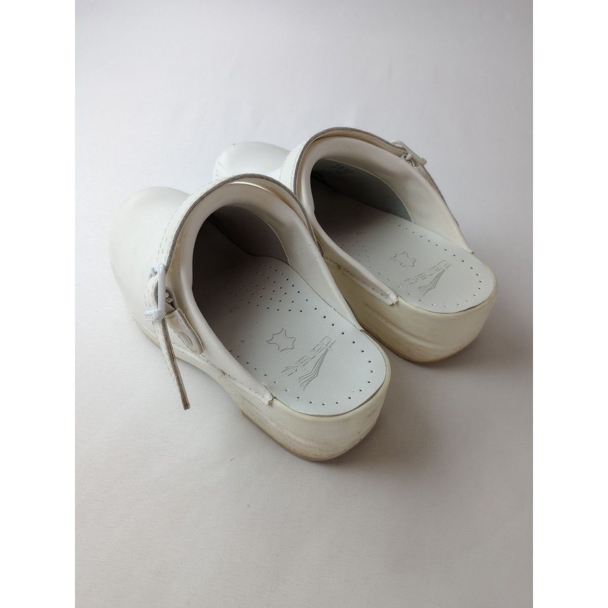 ダンスコ　dansko イングリッド　本革レザー　サンダル　スリッポン 37 白 DANSKO ダンスコ イングリッド サボ レザー シューズ 37 白