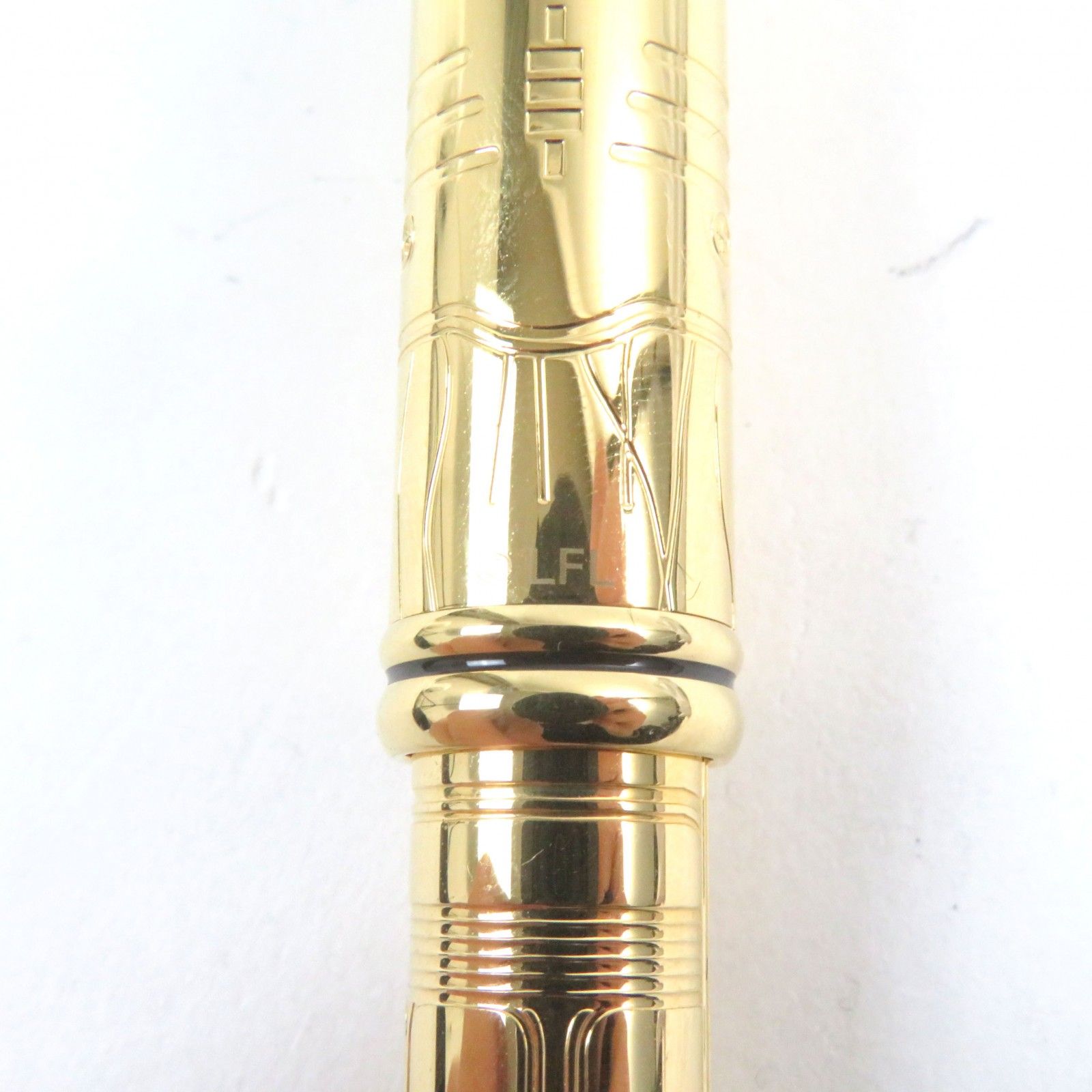 極美品○CROSS クロス AT0046D-39FD Townsend タウンゼント ペン先18K Fニブ 希少 330/1977本 スターウォーズリミテッドエディション C-3PO ペンスタンド付き 万年筆 ゴールド 箱・ケース付き 定価77,000円 CROSS クロス AT0046D-39 万年筆 18金ペン先 C-3PO