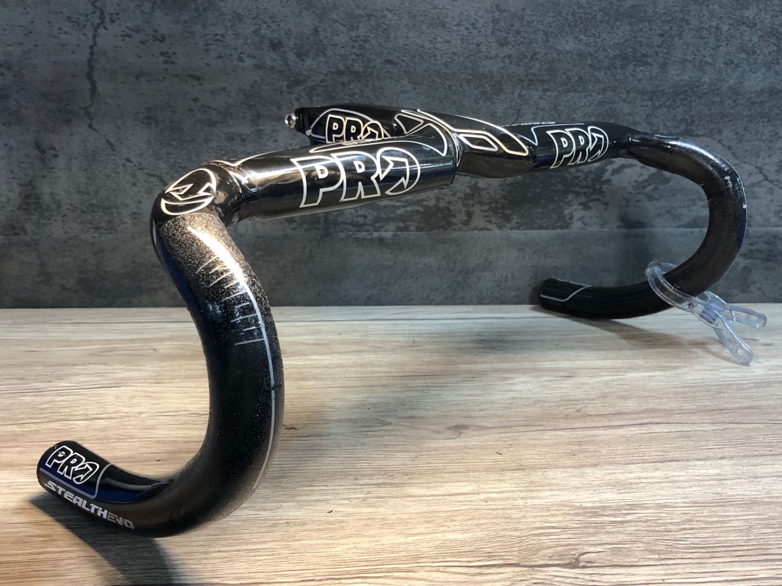 JK131 シマノ SHIMANO プロ PRO STEALTH EVO カーボンドロップハンドル ステム一体型 OS エンド部C-C400mm 100mm クランプ痕あり