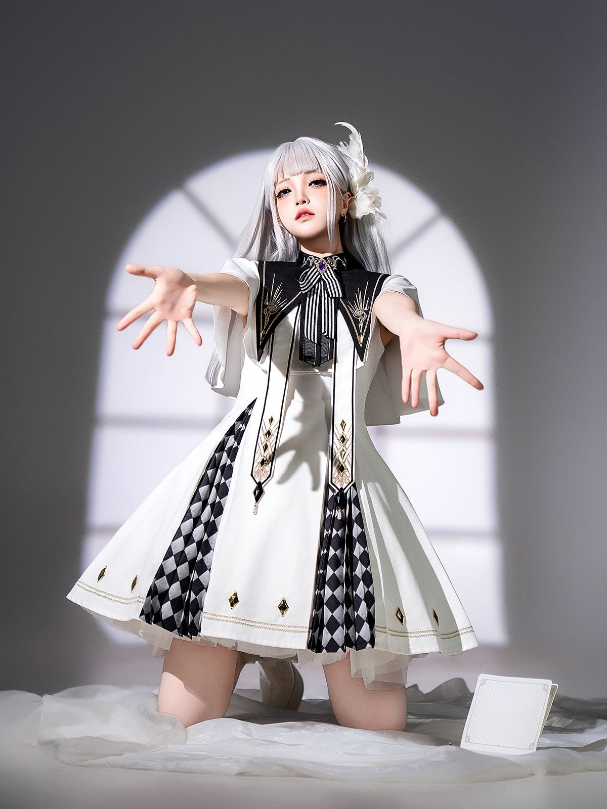 和風 ロリータ ワンピース 黒 赤 着物風 ドレス 中華風 ゴスロリ 刺繍 花柄 レース 長袖 ミニ丈 コスプレ 衣装 学園祭 文化祭 イベント 撮影 推し活 レディース 春 秋 冬 ファッション