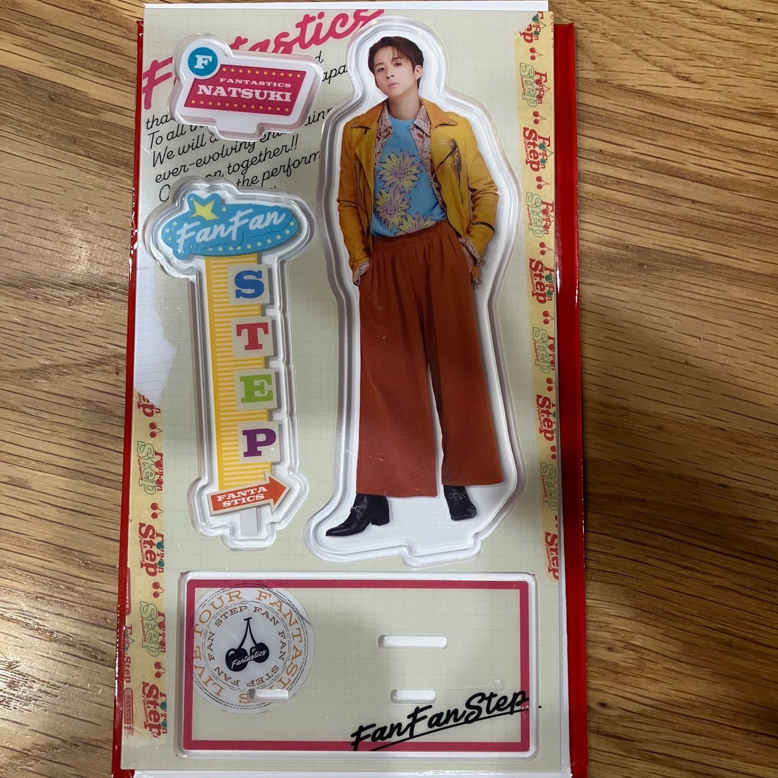 FANTASTICS 澤本夏輝 ポスター風アクリルスタンド トラキン 澤本夏輝 アクリルスタンド FANTASTICS - メルカリ
