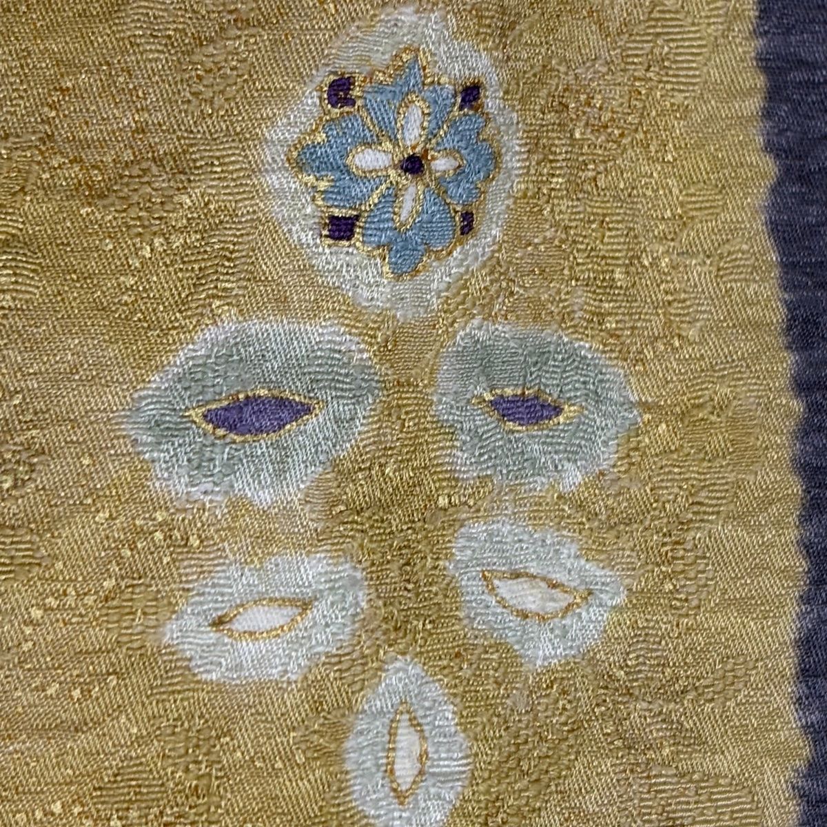 バイセル 着物 名品 付下げ 灰色 一つ紋 ますいわ屋 葉柄 金彩 正絹 袷 身丈163cm 裄丈63cm ☆☆☆☆ 付下げ 身丈160cm 裄丈65cm M 袷 牡丹 草花 金彩 ぼかし 灰色 正絹