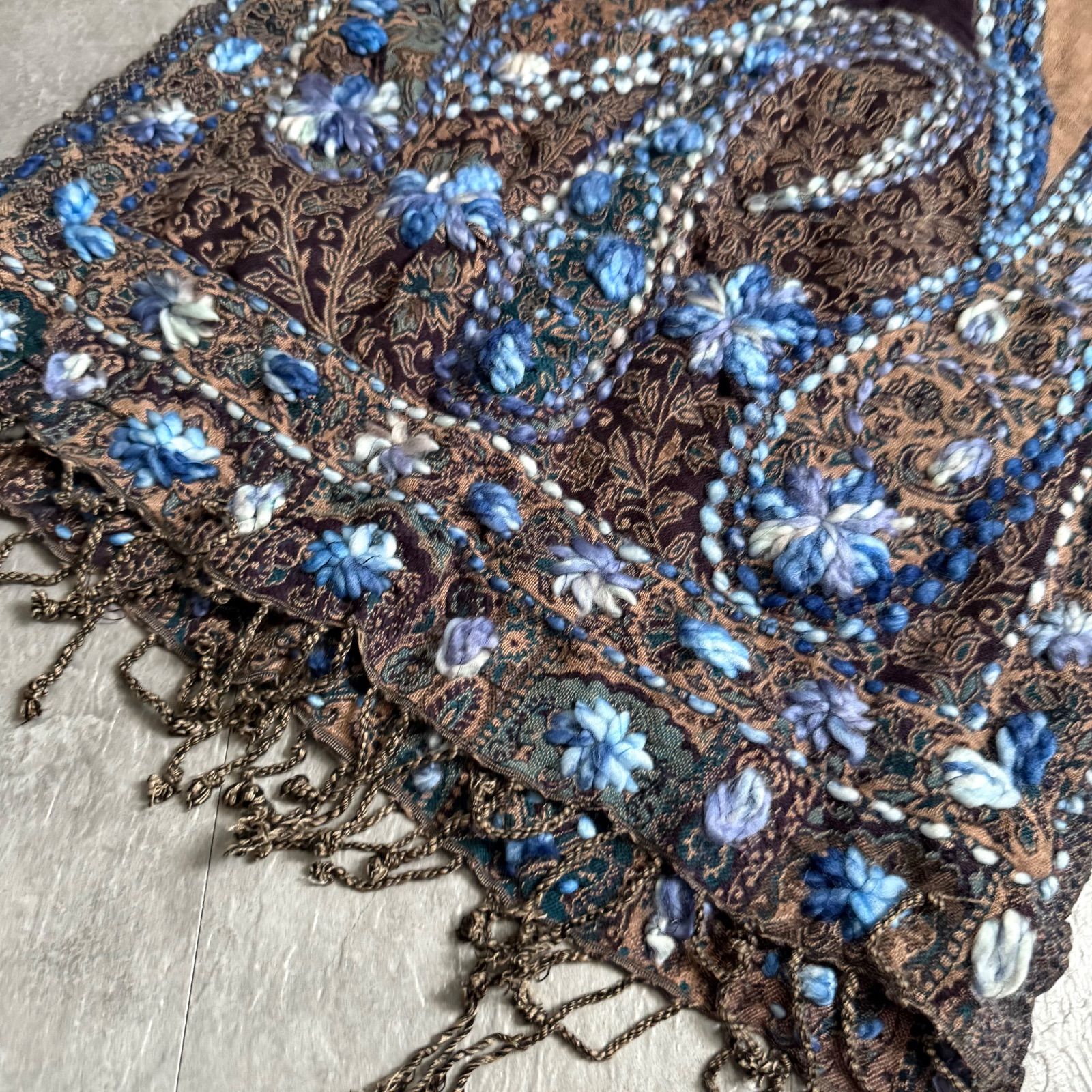 y2k ストールショールウール刺繍森ガールペイズリー柄