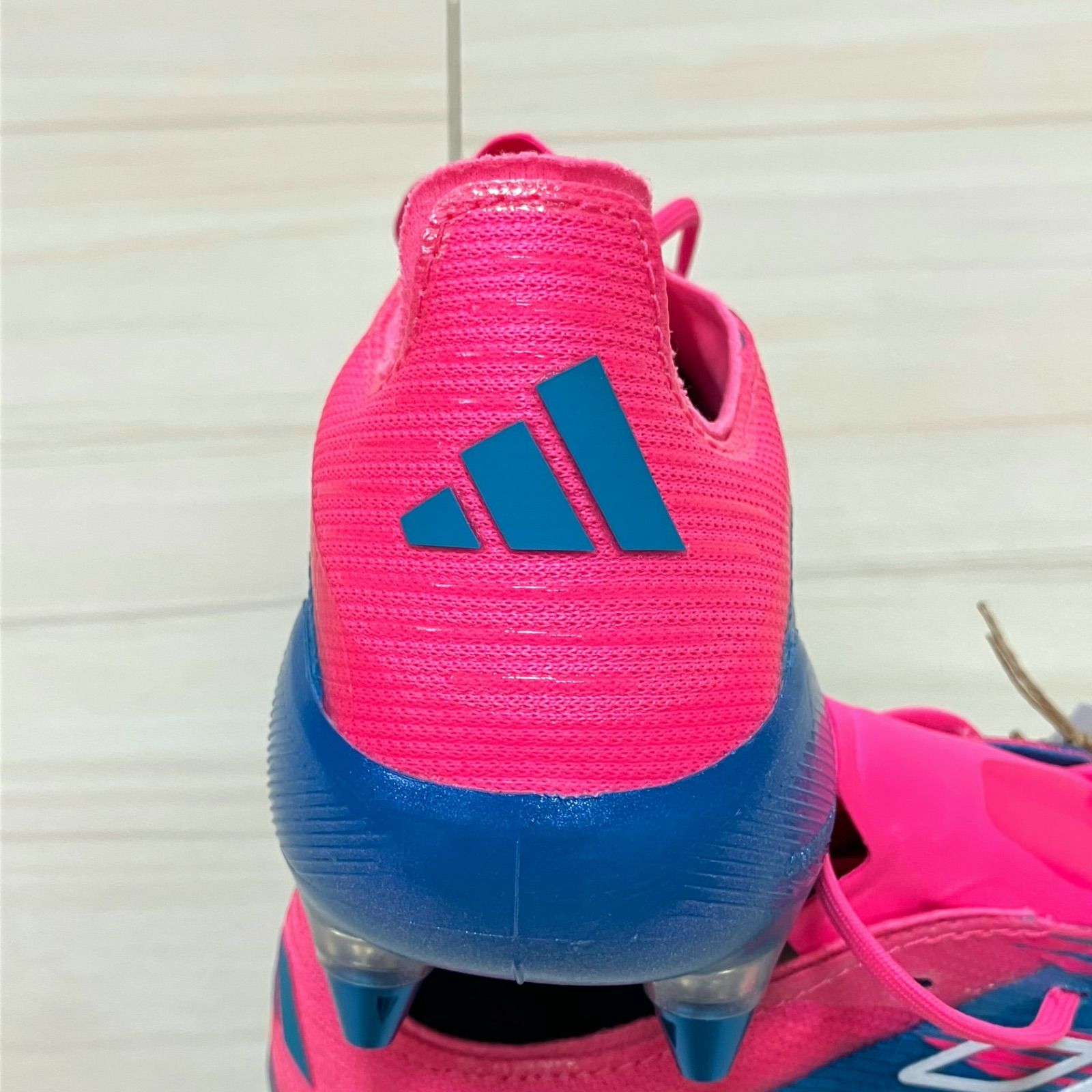 adidas アディダス