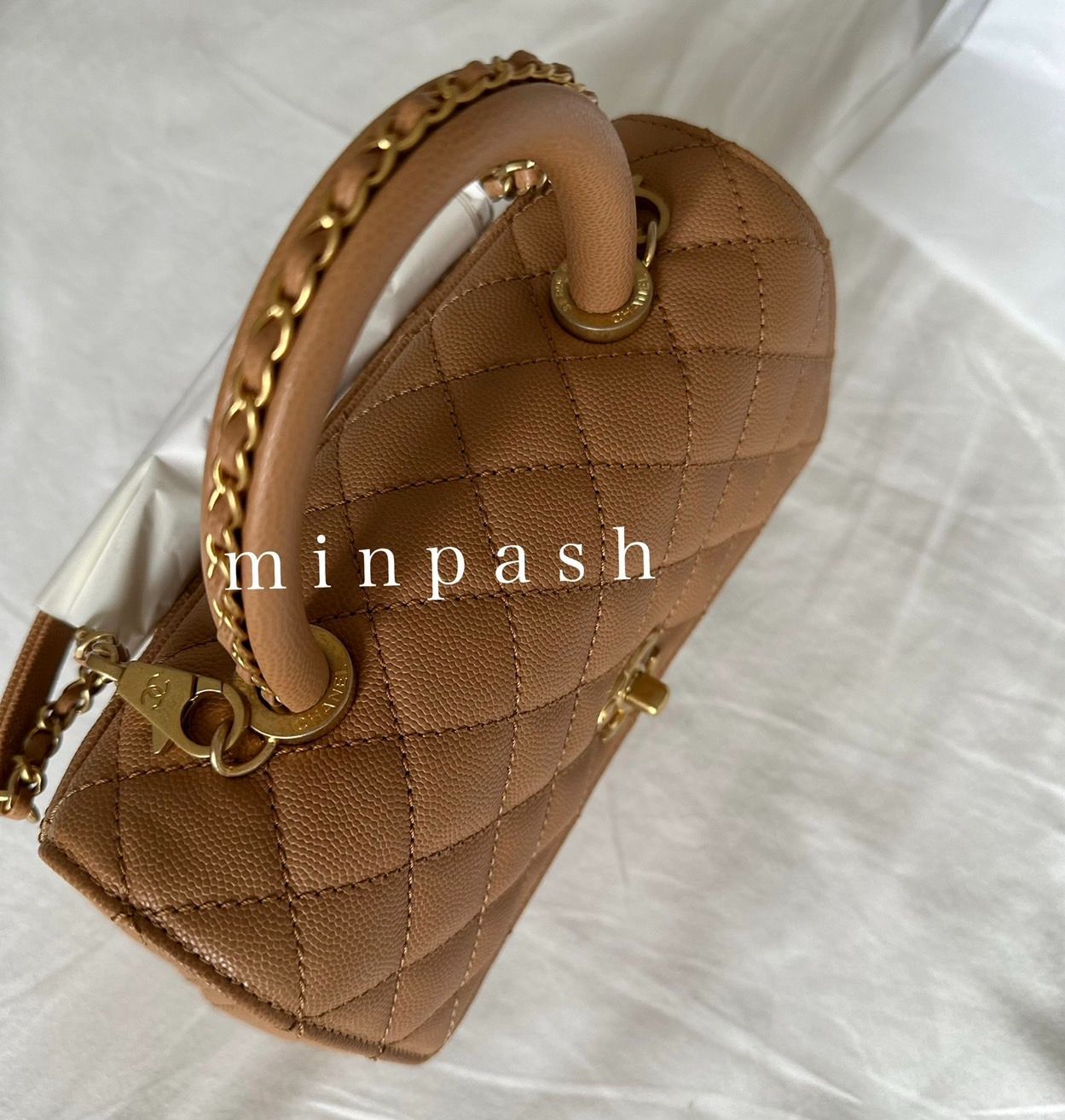 CHANEL ♡ ココハンドル 24 XS ベージュ キャメル - メルカリ