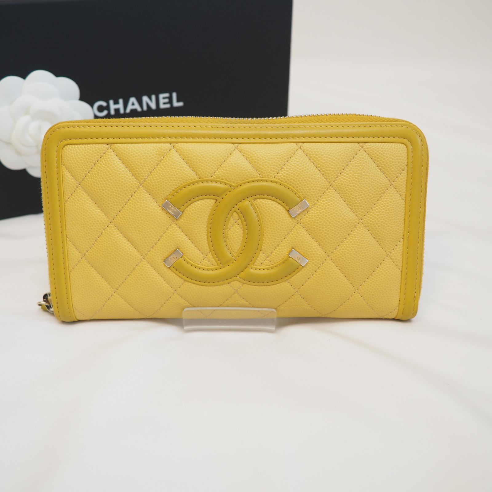 CHANEL シャネル フィリグリー イエロー ラウンド 財布 キャビアスキン CHANEL シャネル フィリグリー イエロー ラウンド 財布 キャビア