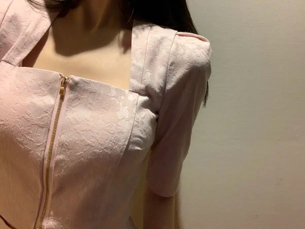 ピンク M