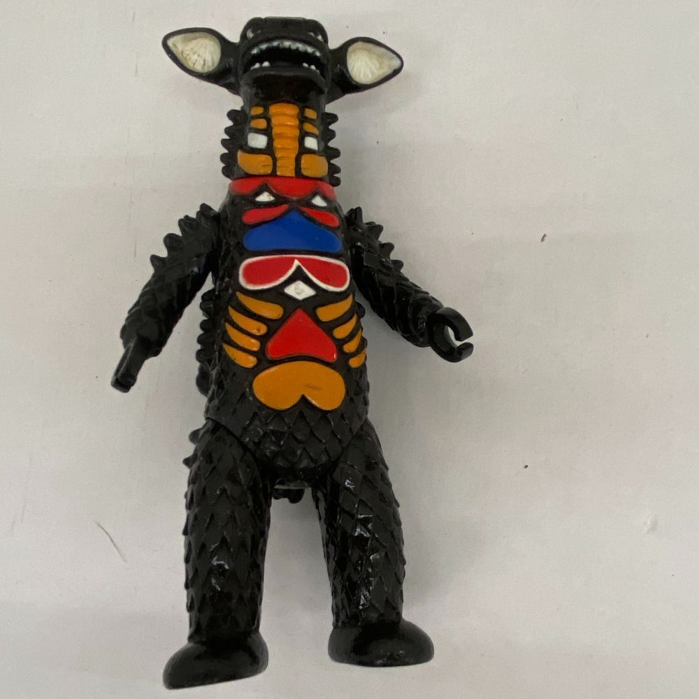 ウルトラマン 怪獣 ソフビ 26体セット メトロン星人 キングジョー など 大量 PPIHグループ限定】KAIJU COLORS｜ウルトラマンおもちゃウェブ