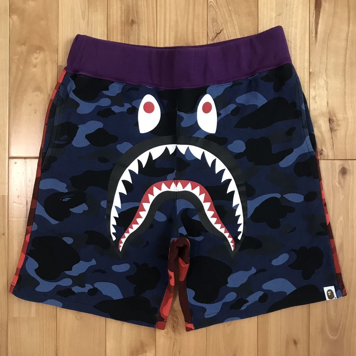 BAPE Crazy camo シャーク ハーフパンツ - メルカリ