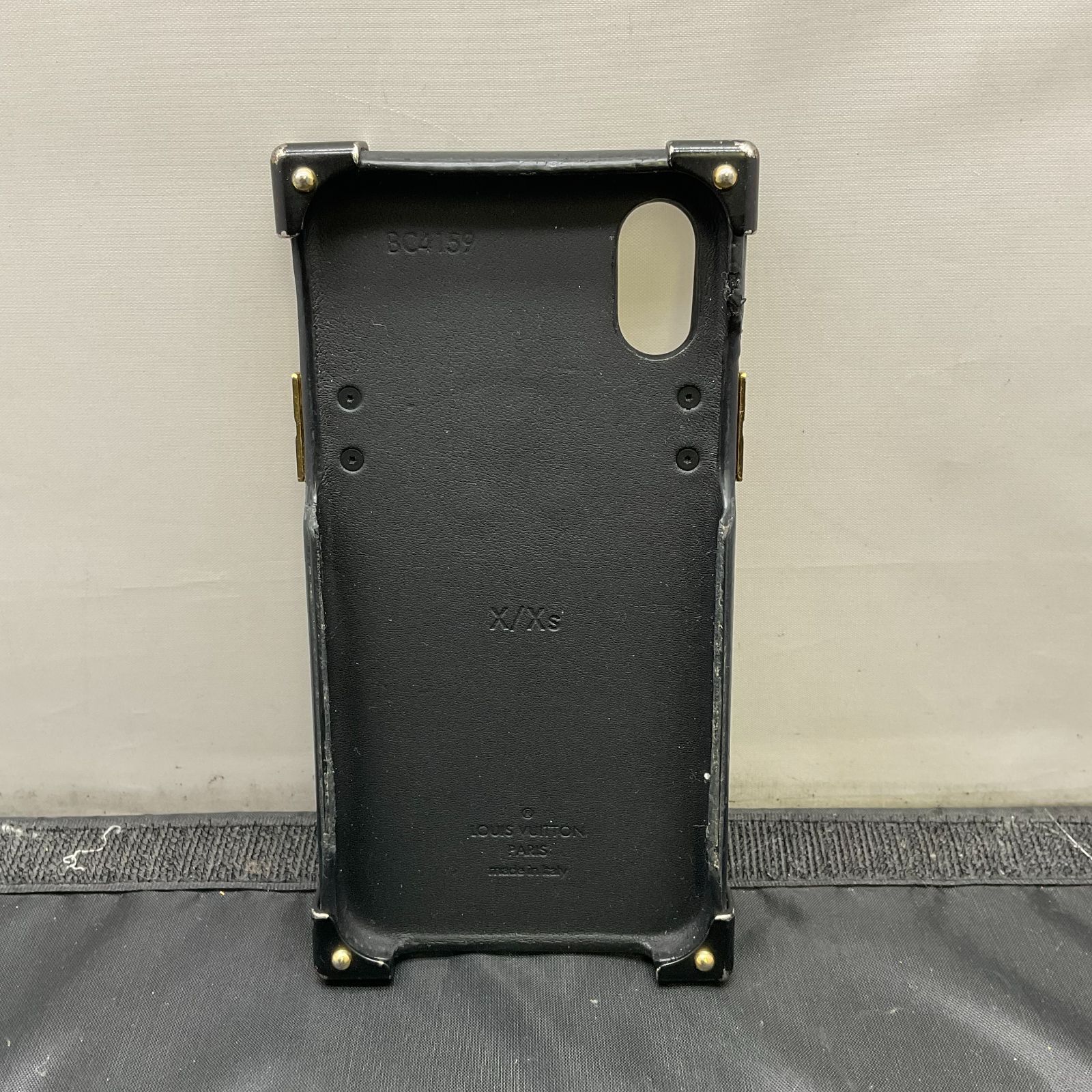 ルイヴィトン モバイルアクセサリー スマホケース B25082570