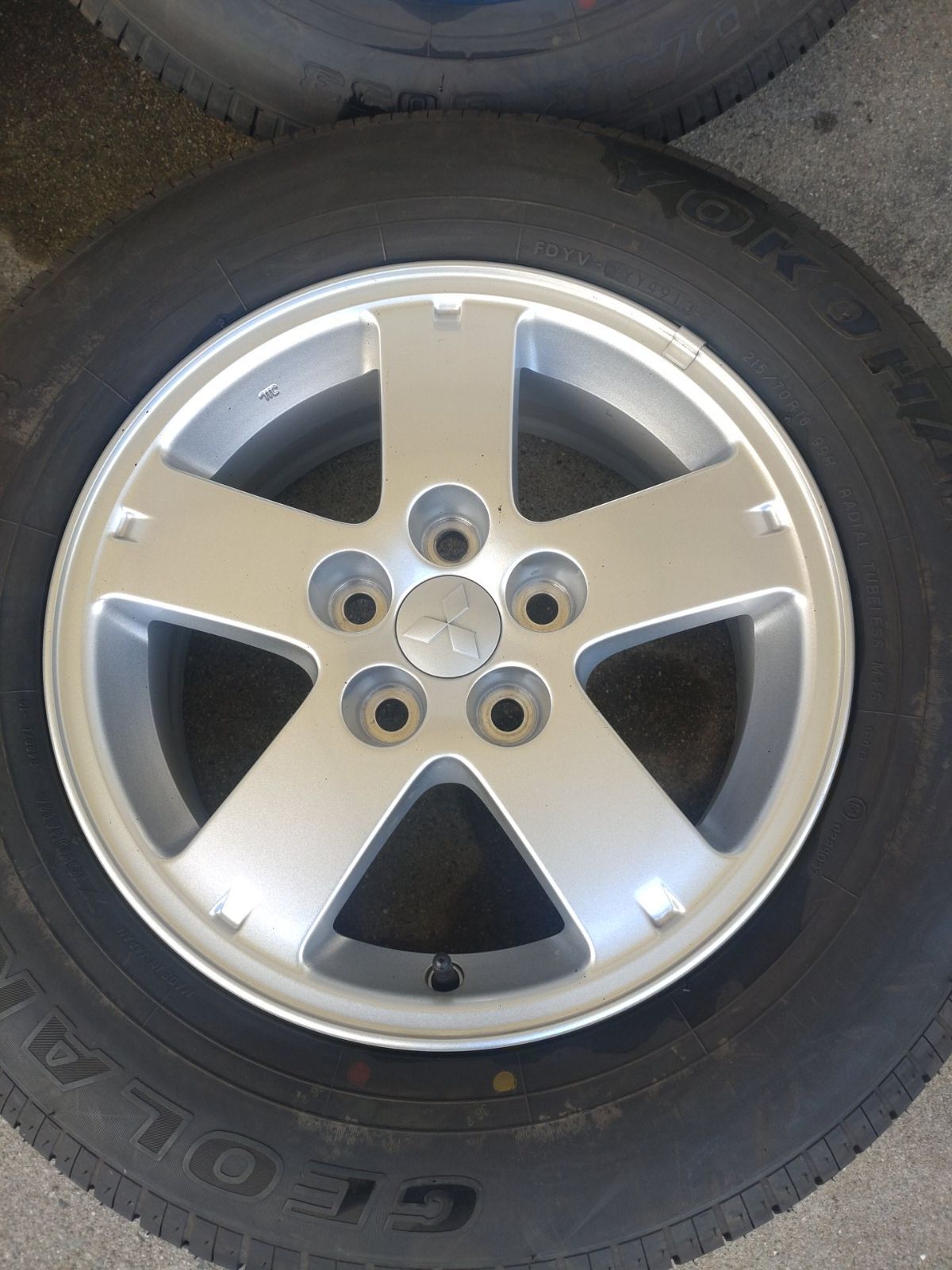 三菱 デリカ D5 前期 純正 ホイール 16インチ 16×6.5J +38 114.3-5H