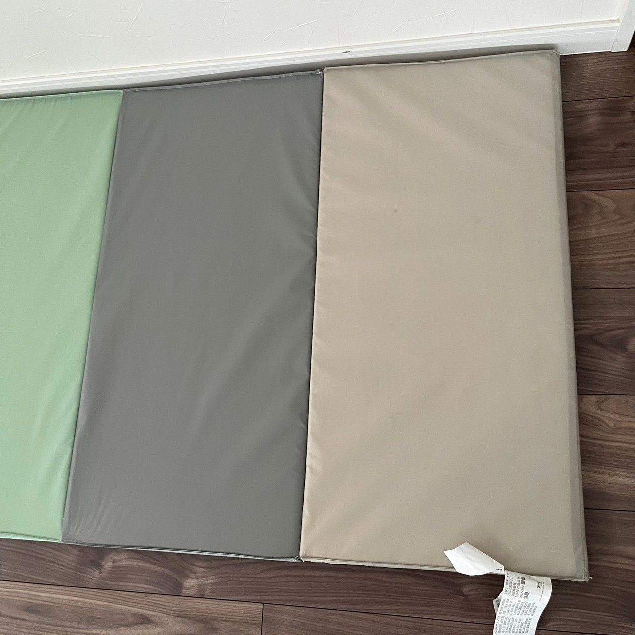 IKEA イケア PLUFSIG ペルフスィッグ折りたたみ式ジムマット で