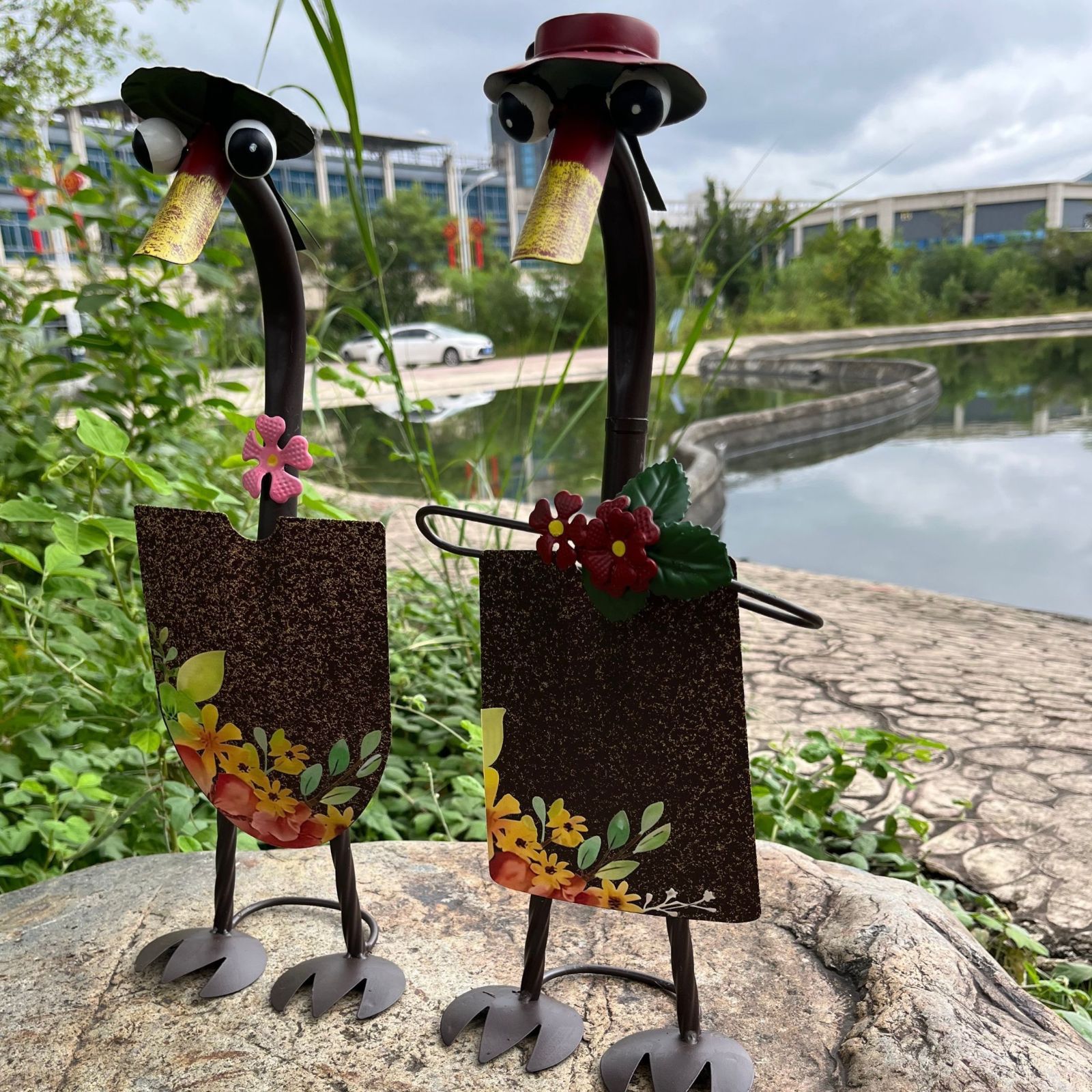 置物 オブジェ ガーデンオーナメント 屋外 インテリア シャベル型のアヒル あひる スコップ型 カントリー ヴィンテージ 玄関 リビング ダイニング 装飾 庭 ガーデニング ガーデン 金属 ユニーク
