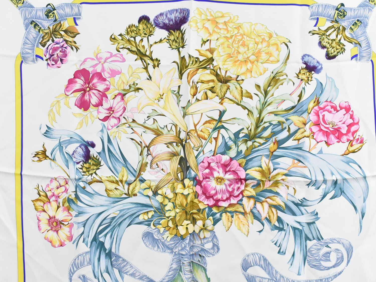 本物 エルメス HERMES スカーフカレ カレ90 REGINA 女王陛下 スカーフ