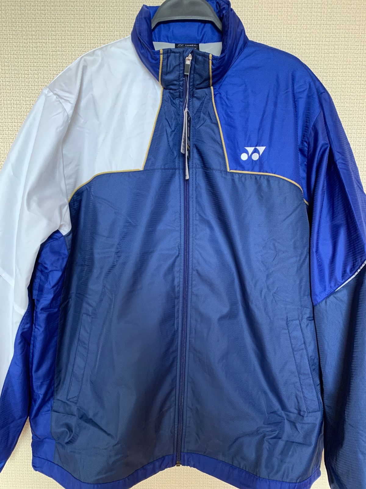 YONEX ウォーマーシャツ