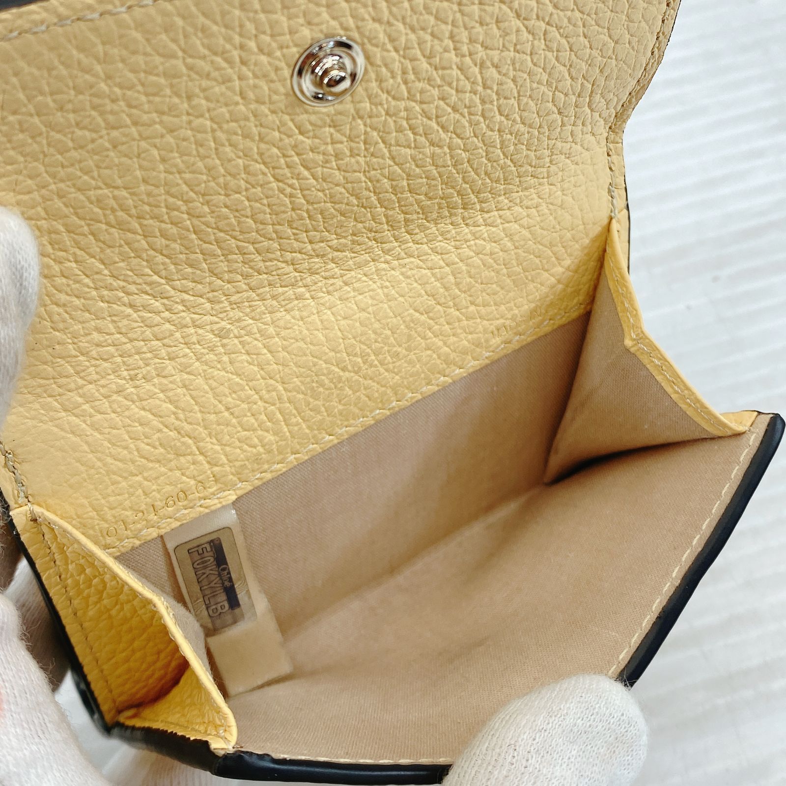 クロエ 三つ折り財布 ミニトリフォールドウォレット イエロー