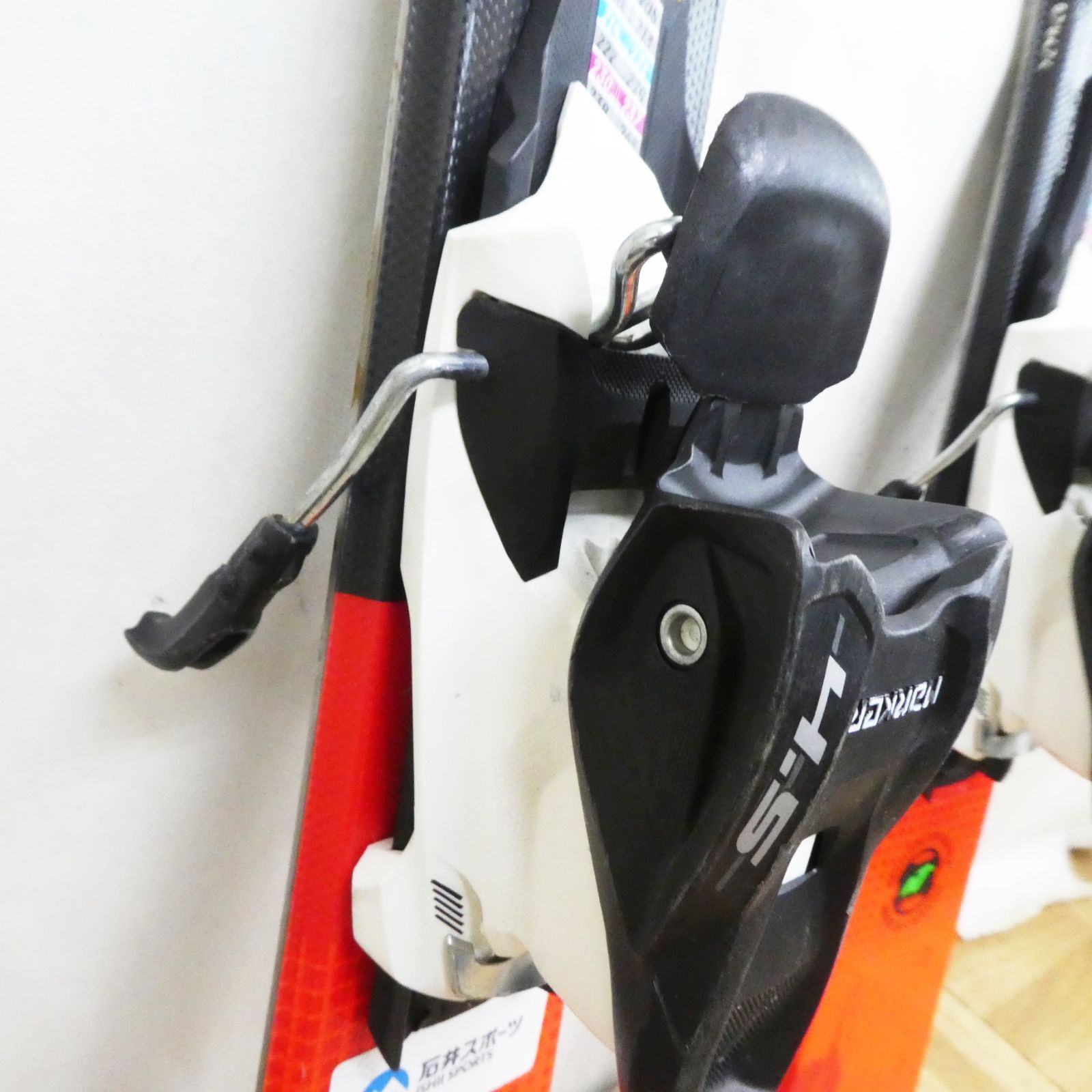 定価約3万円 Nordica