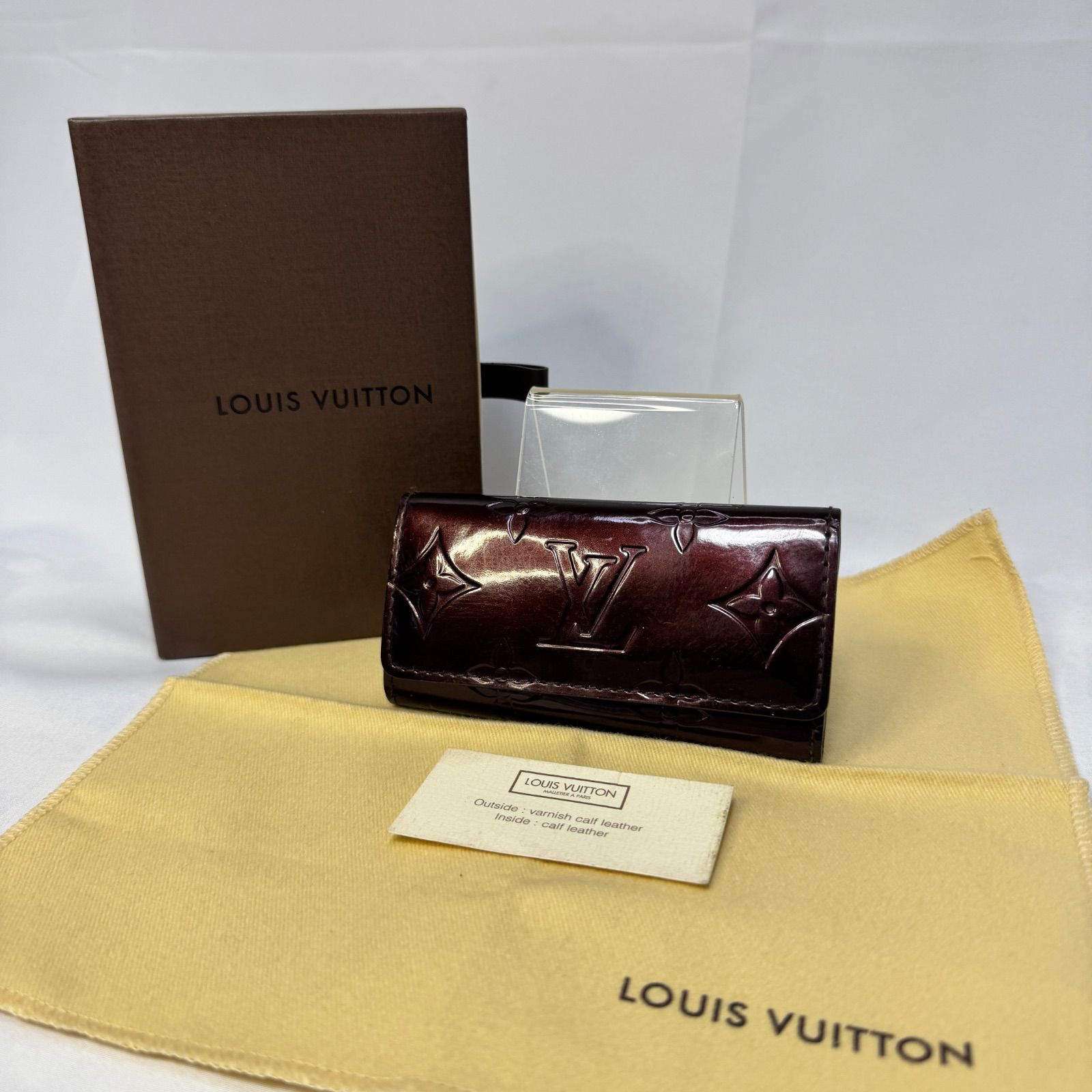 LOUIS VUITTON ルイヴィトン キーケース ヴェルニ
