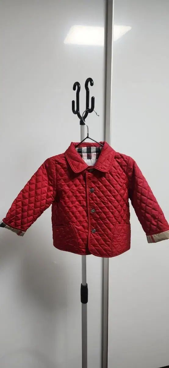 BURBERRY バーバリー 子供用キルティングダウン 12M