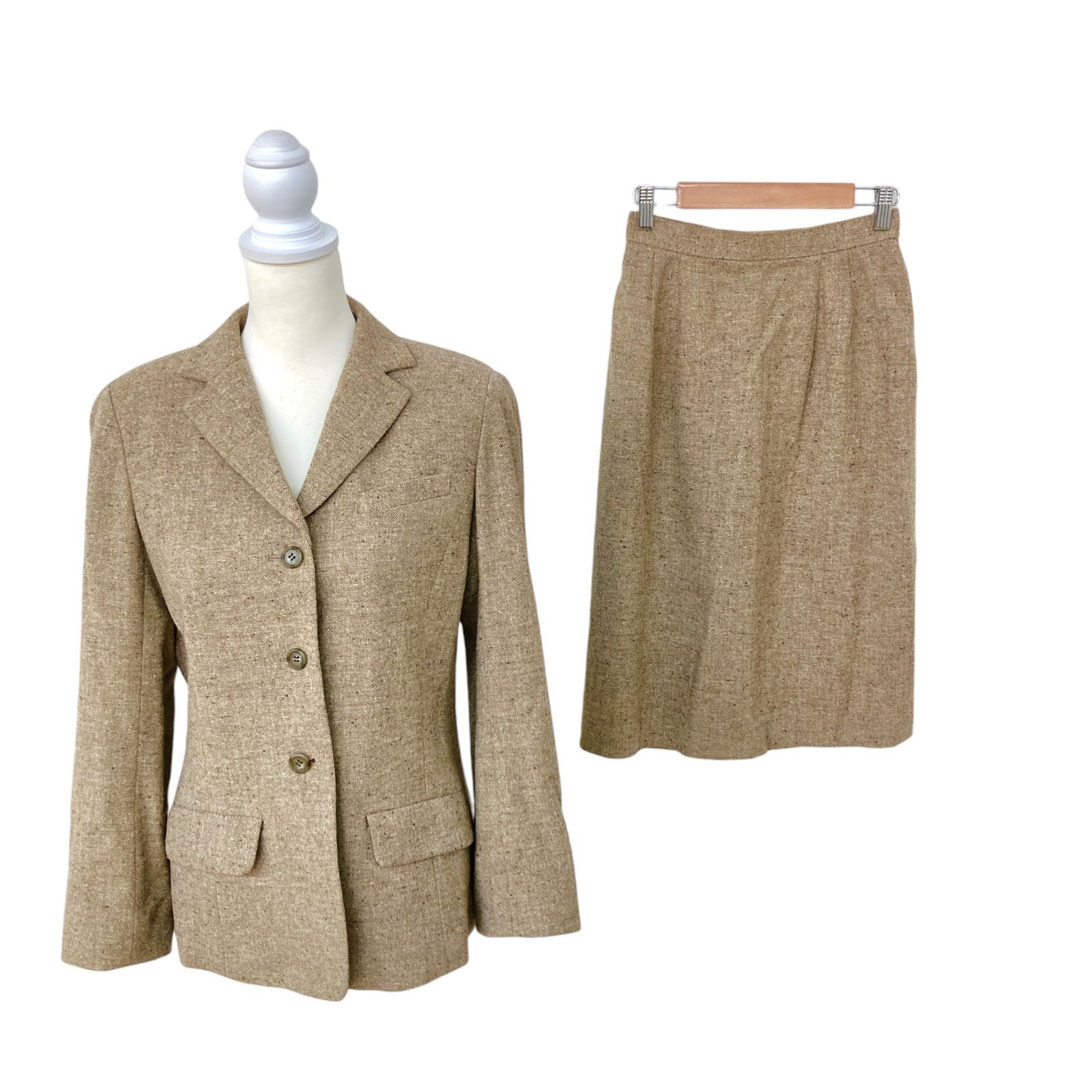 J V E X スカートセットアップ ベージュ INU5_21